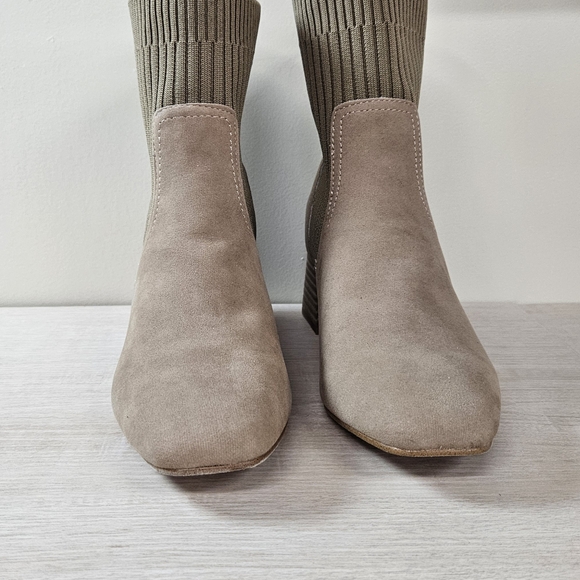 Oasis Society | Geraldine Taupe Sock Bootie with Chunky Heel - Picture 5 of 6